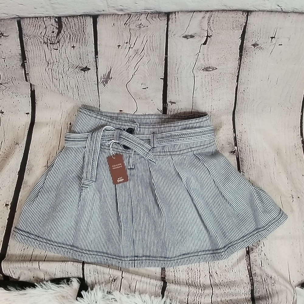 NWT Mini Boden girls skirt with belt